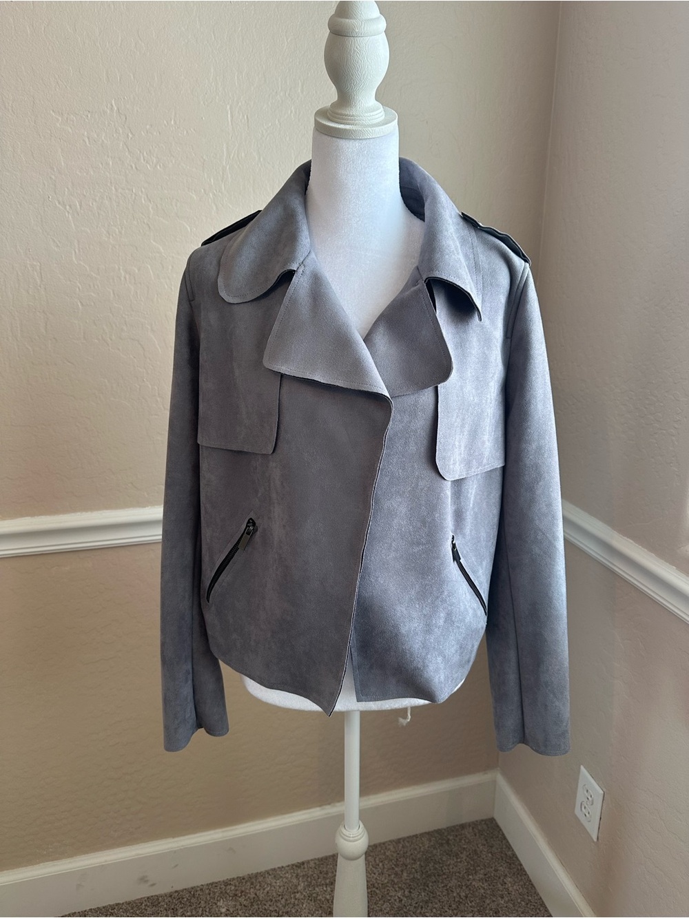 Kut from the Kloth Gray Suede Moto Jacket - Picture 2 of 8